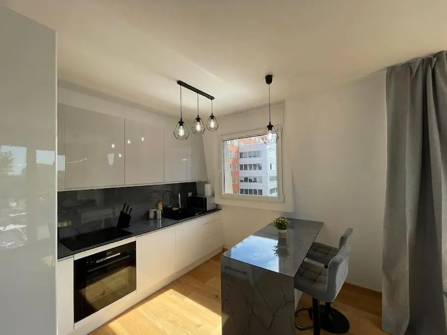 Lejlighed The Bridge Company Spacious Loft 74M2 Poznań